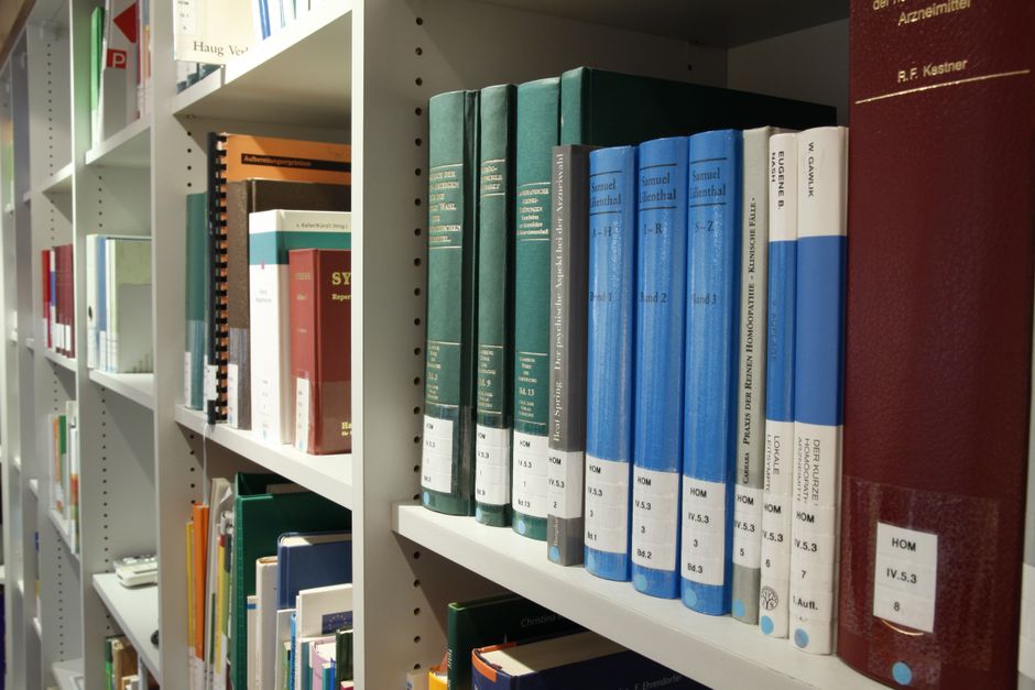 Publishing Your Writing: Traditional vs. Self-Publishing Routes
